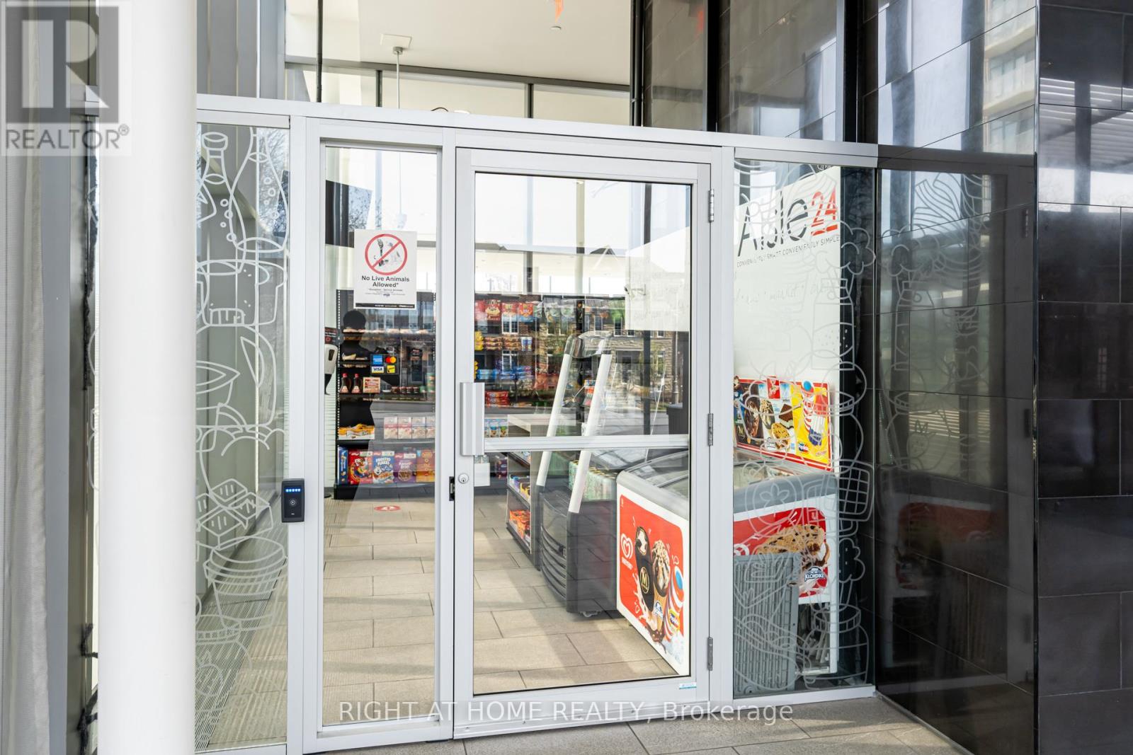 1706 - 105 The Queensway Avenue, Toronto, Ontario  M6S 5B5 - Photo 40 - W12797090