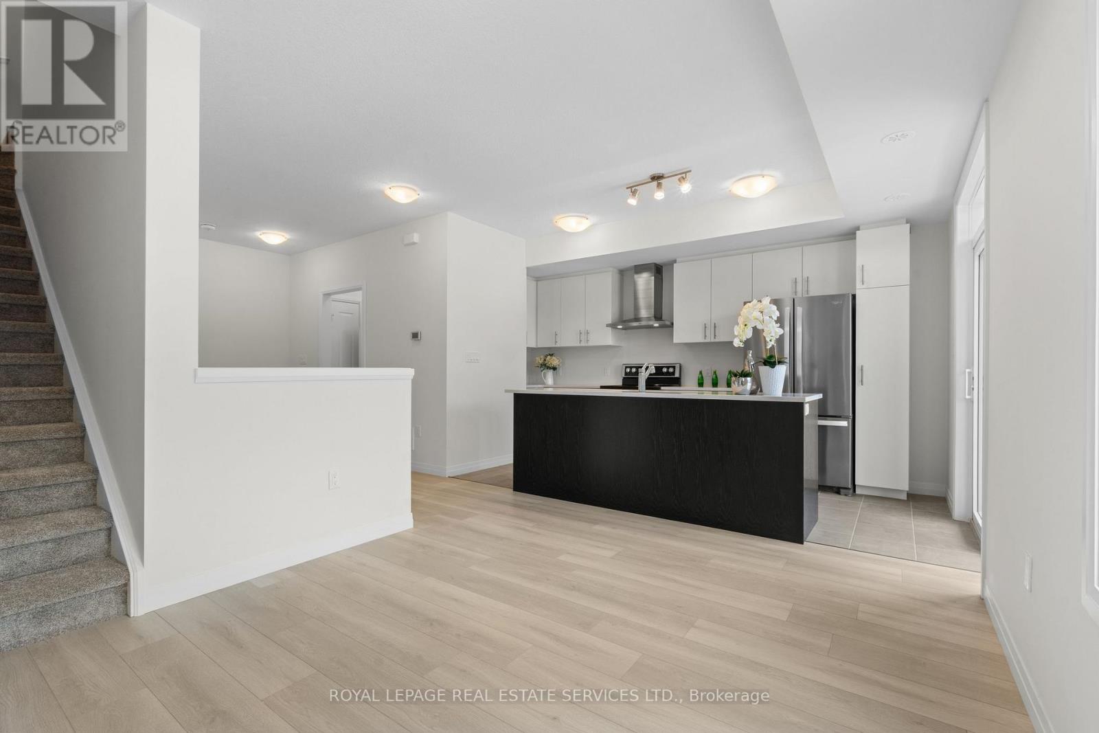 30 Thatcher Drive, Guelph (Kortright East), Ontario  N1L 0R9 - Photo 18 - X12796794