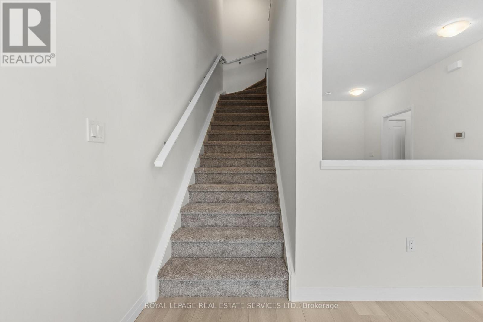 30 Thatcher Drive, Guelph (Kortright East), Ontario  N1L 0R9 - Photo 21 - X12796794