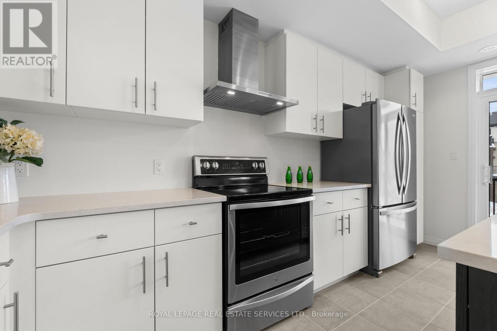 30 Thatcher Drive, Guelph (Kortright East), Ontario  N1L 0R9 - Photo 9 - X12796794