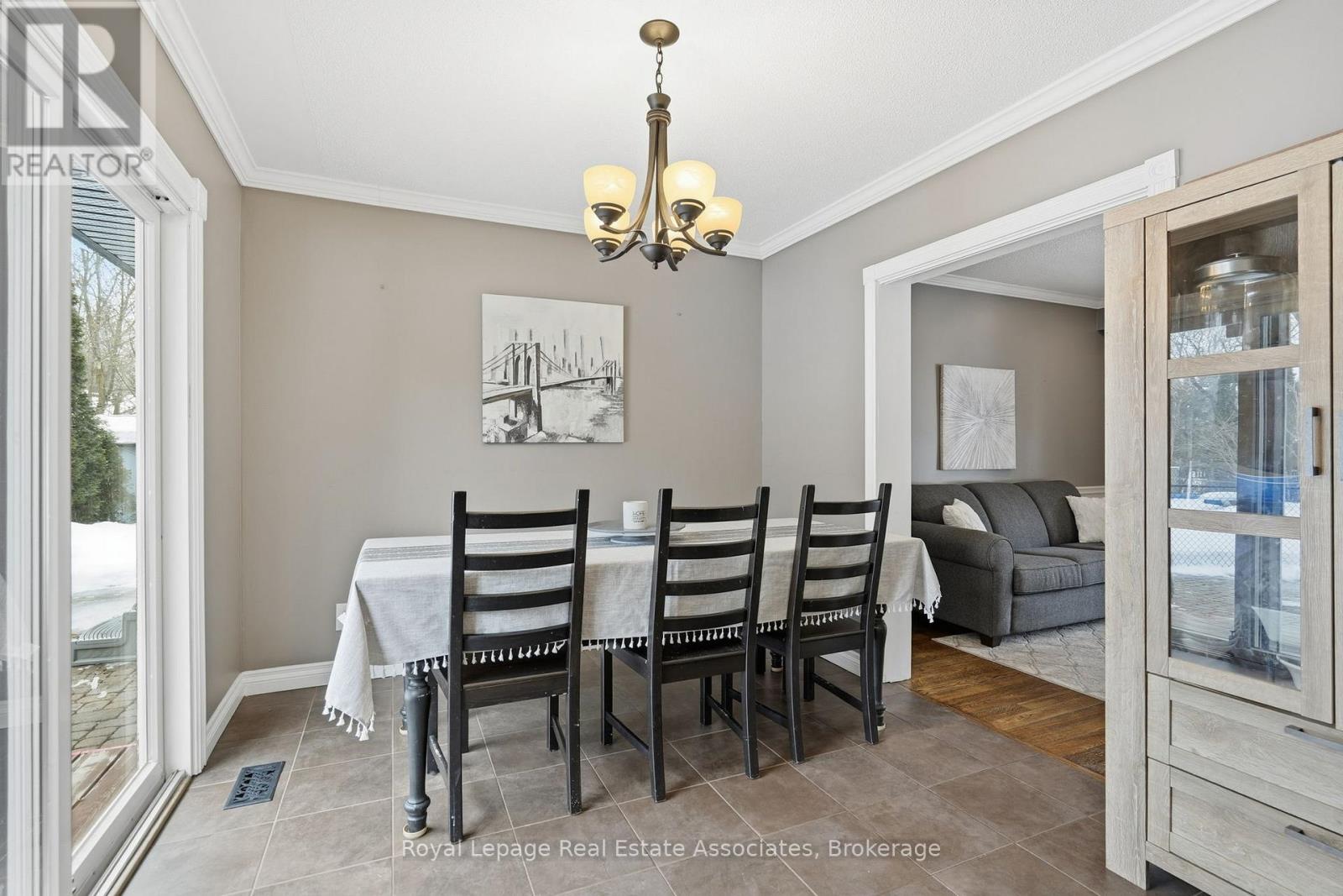 3 Tynedale Court, Hamilton, Ontario  L0R 1H3 - Photo 11 - X12796896