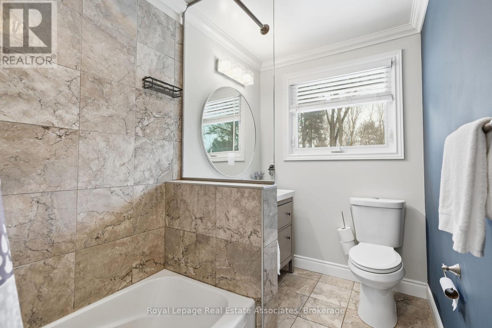 3 Tynedale Court, Hamilton, Ontario  L0R 1H3 - Photo 16 - X12796896