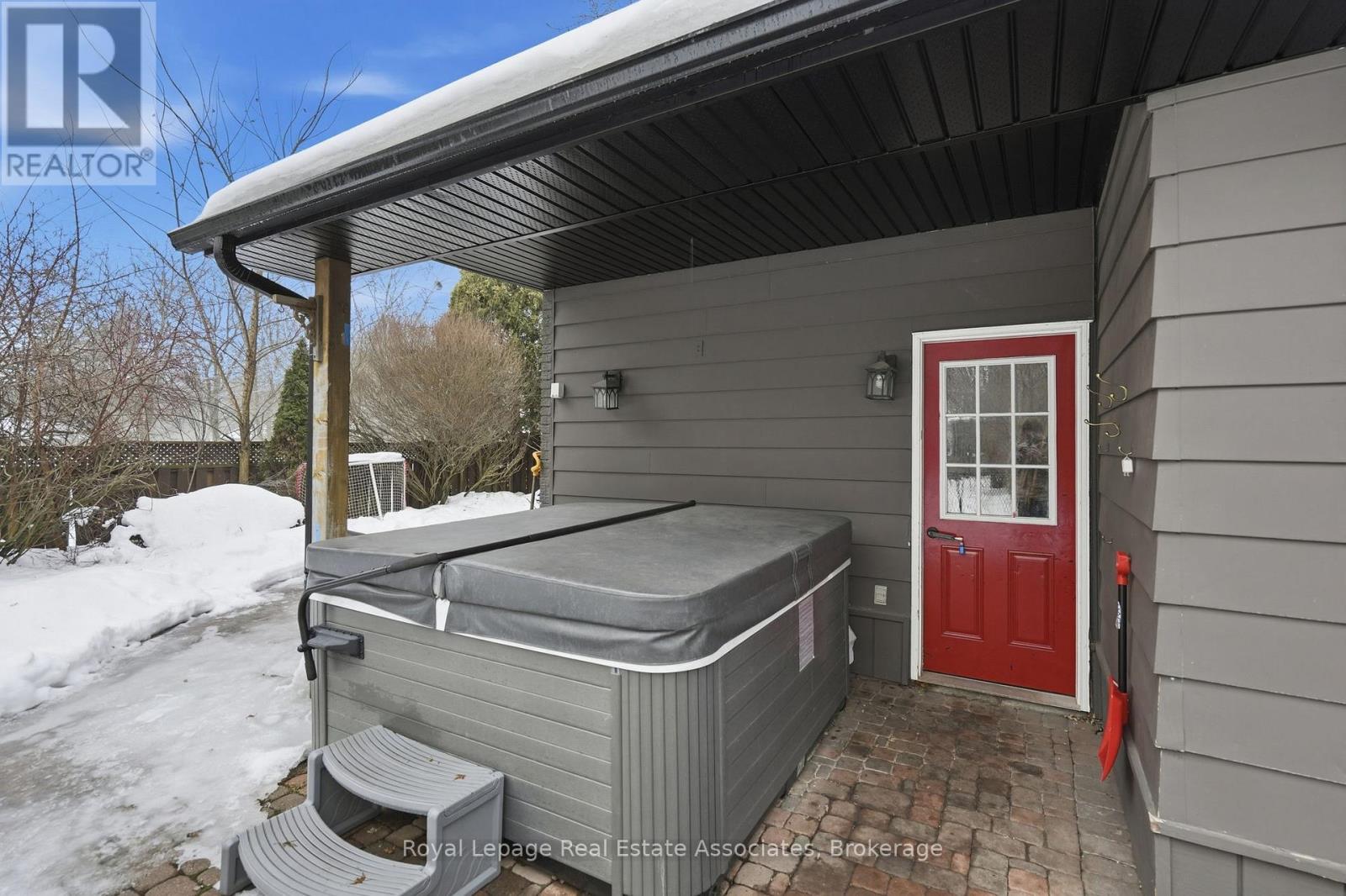 3 Tynedale Court, Hamilton, Ontario  L0R 1H3 - Photo 25 - X12796896