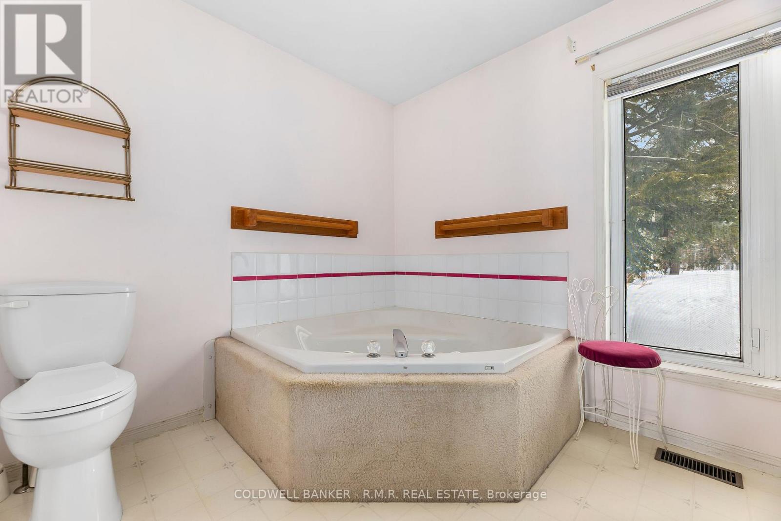 17 Stanley Road, Kawartha Lakes, Ontario  K0M 2T0 - Photo 24 - X12797010