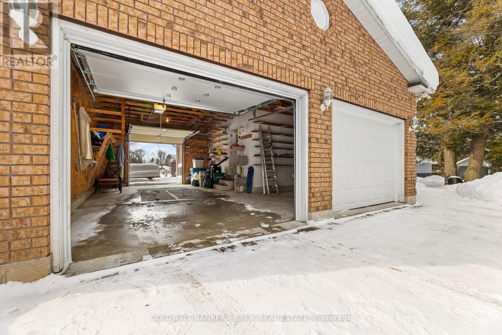 17 Stanley Road, Kawartha Lakes, Ontario  K0M 2T0 - Photo 36 - X12797010