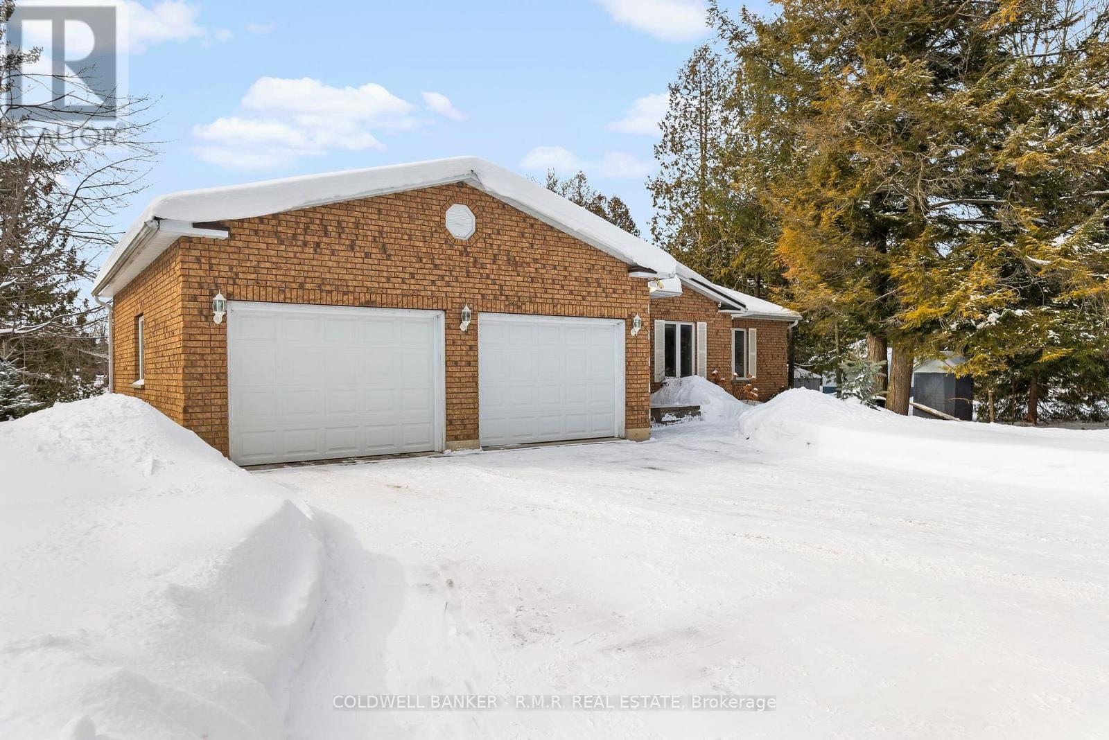 17 Stanley Road, Kawartha Lakes, Ontario  K0M 2T0 - Photo 6 - X12797010