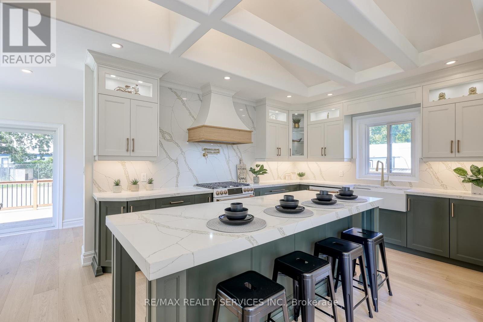 152 Blandford Street, East Zorra-Tavistock, Ontario  N0J 1M0 - Photo 14 - X12797052