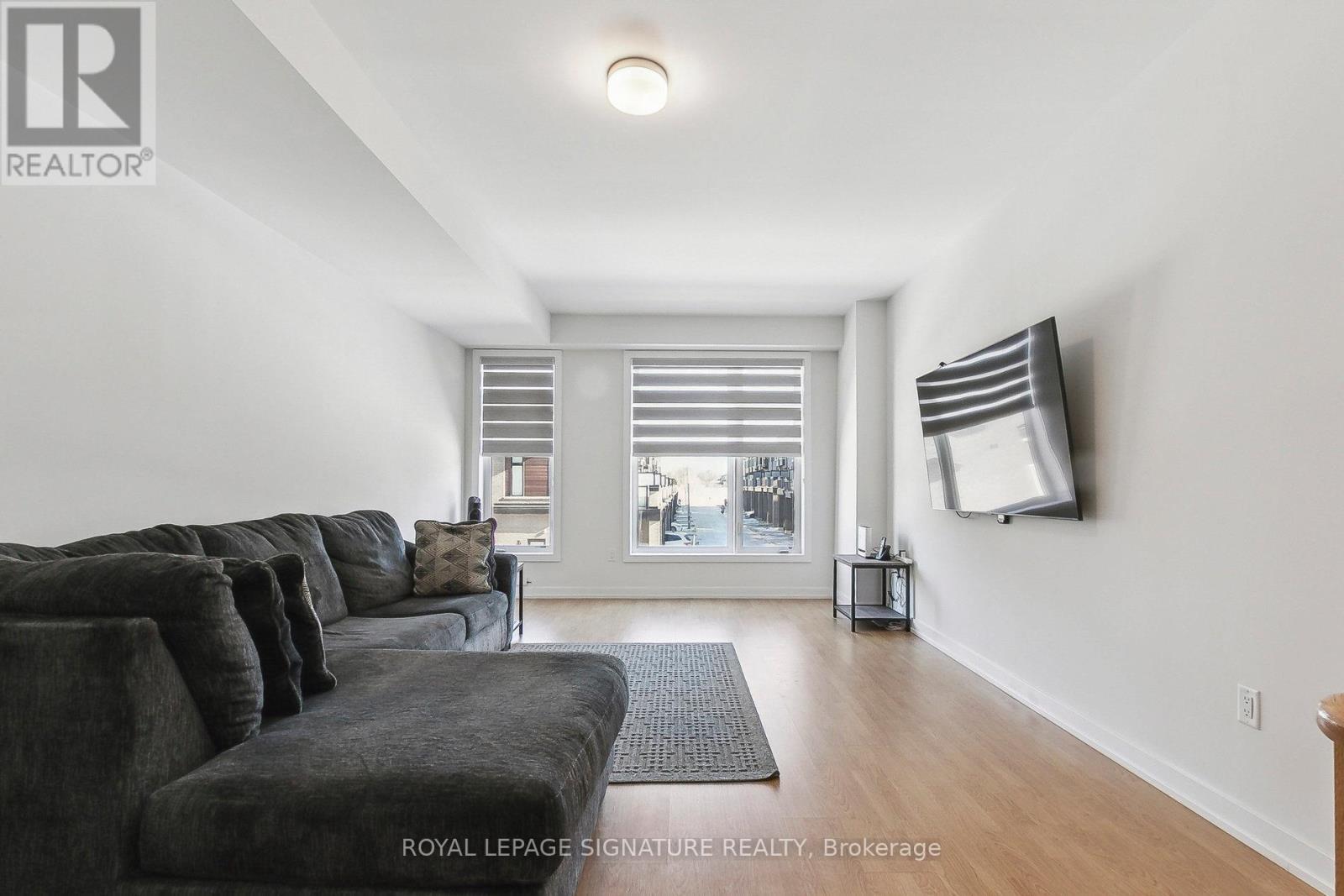 65 Akil Thomas Gardens, Toronto, Ontario  M1P 3C1 - Photo 6 - E12791670