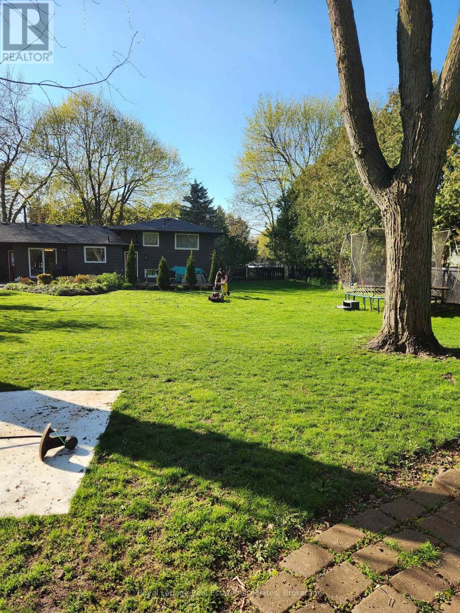 3 Tynedale Court, Hamilton, Ontario  L0R 1H3 - Photo 36 - X12796896