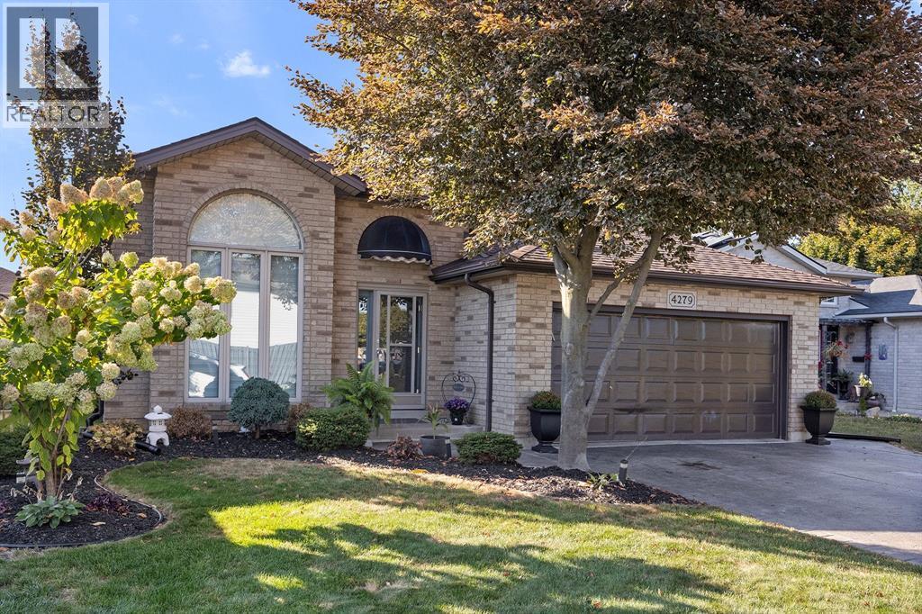 MLS# 26003428: 4279 MARLO CRESCENT, Windsor, Canada