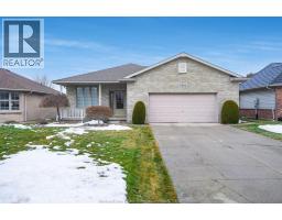 653 McNaughton AVENUE West, Chatham, Ontario