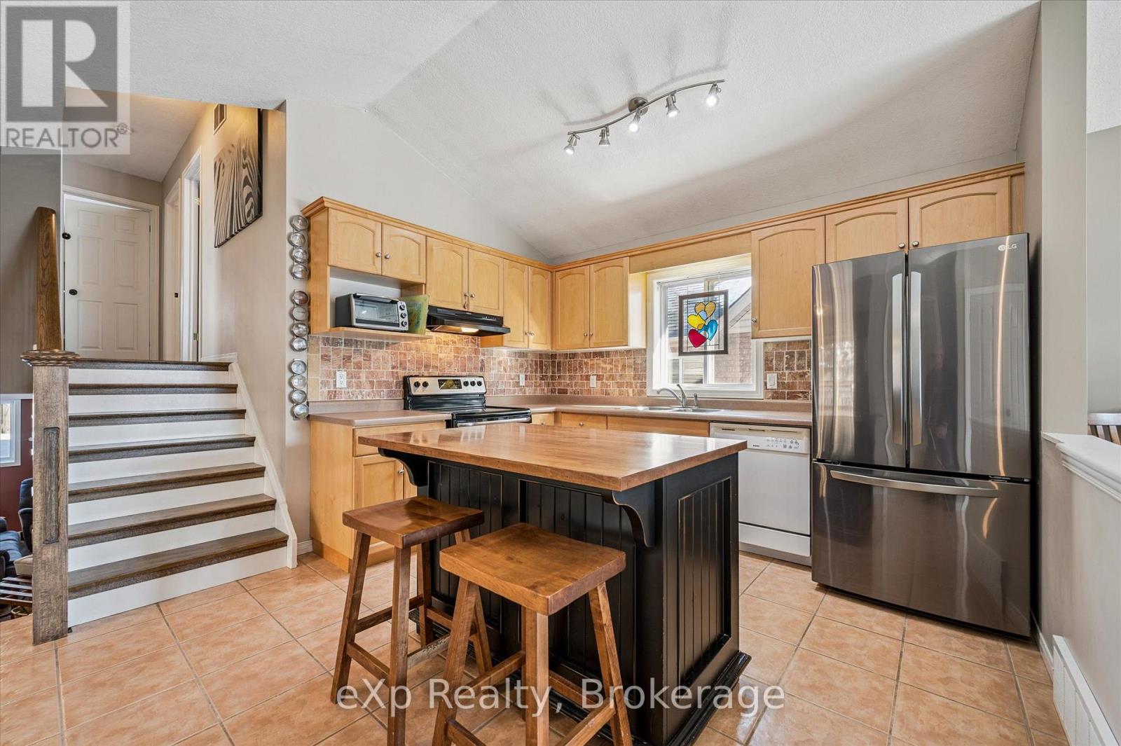 45 Althorp Drive, Orangeville, Ontario L9W 5H8 - Photo 11 - W12797114