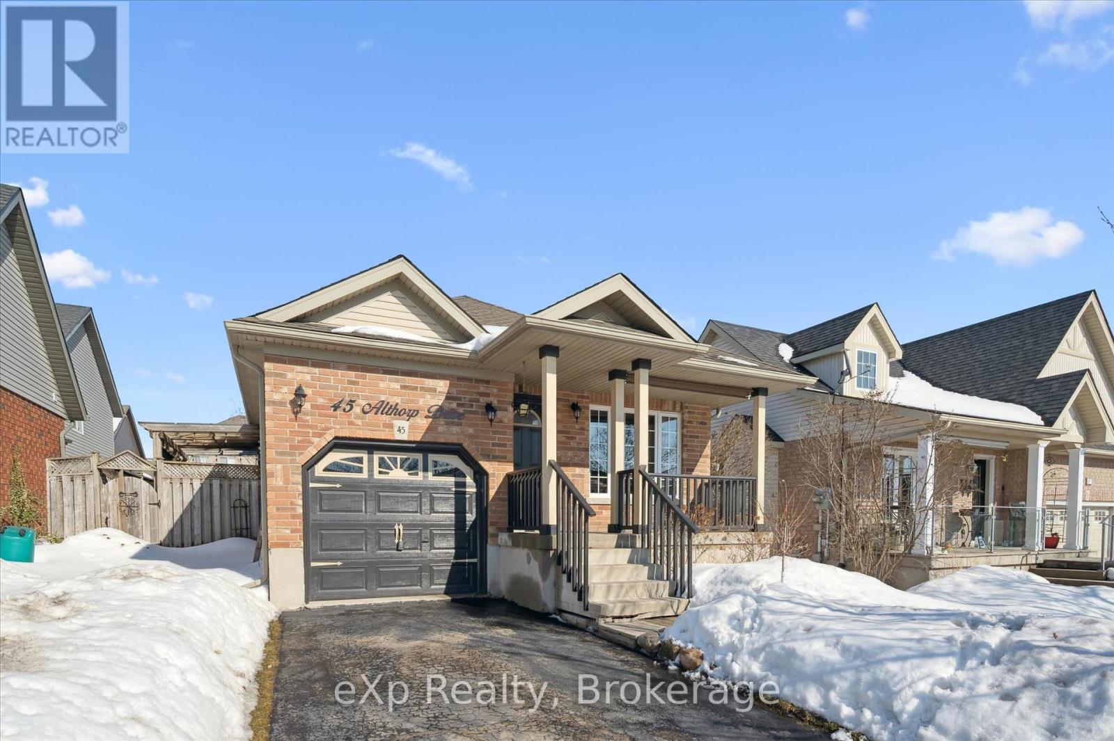 45 Althorp Drive, Orangeville, Ontario L9W 5H8 - Photo 3 - W12797114