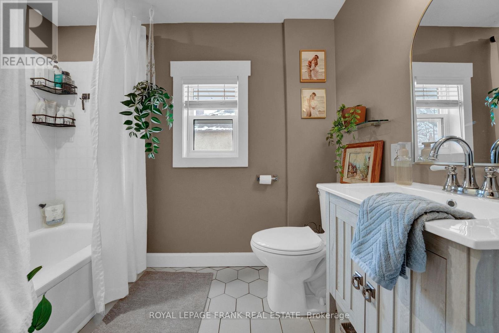 86 Roxborough Avenue, Oshawa, Ontario  L1G 5W4 - Photo 22 - E12797102