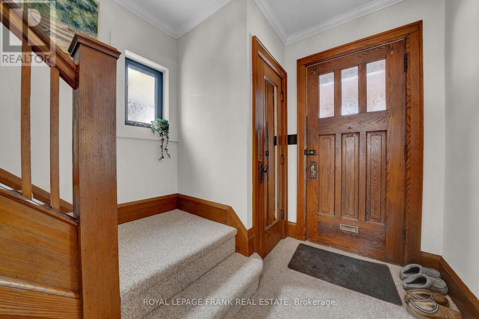 86 Roxborough Avenue, Oshawa, Ontario  L1G 5W4 - Photo 4 - E12797102