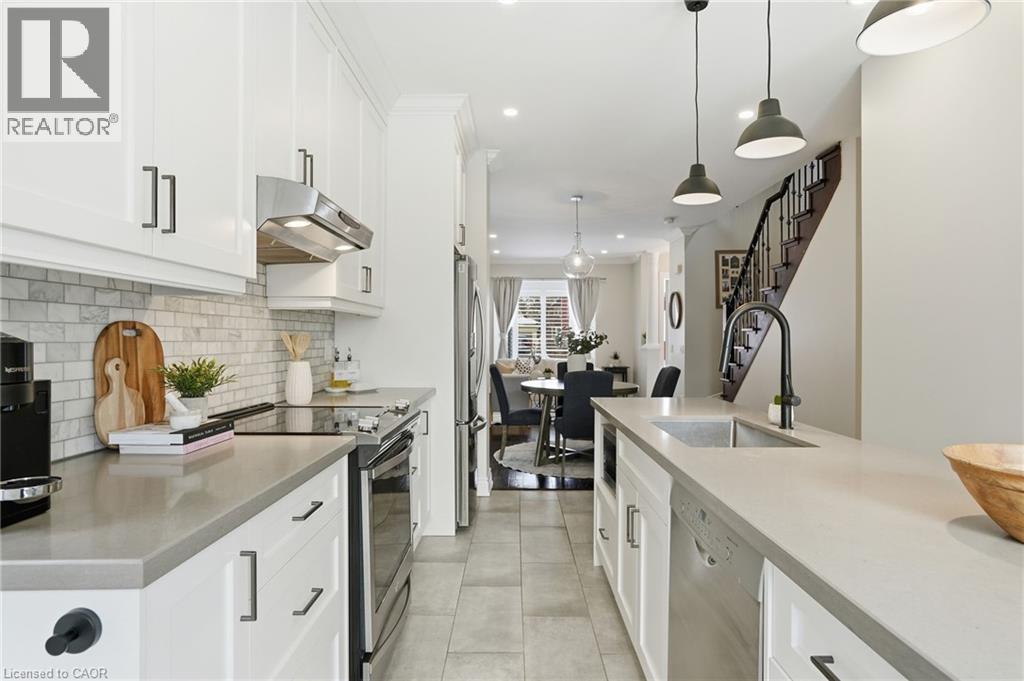 2669 Castle Hill Crescent, Oakville, Ontario  L6H 6J1 - Photo 11 - 40801896