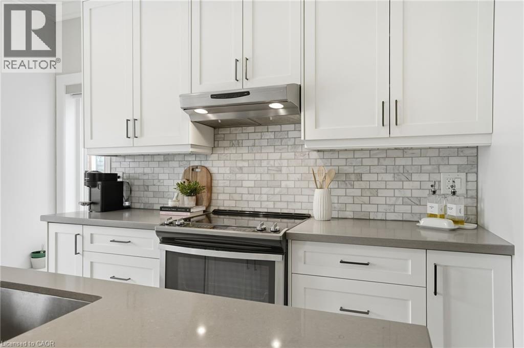 2669 Castle Hill Crescent, Oakville, Ontario  L6H 6J1 - Photo 12 - 40801896