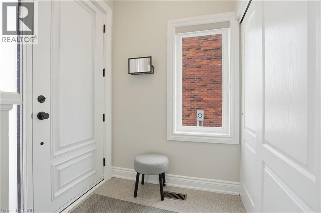 2669 Castle Hill Crescent, Oakville, Ontario  L6H 6J1 - Photo 2 - 40801896