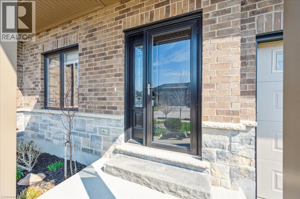 28 Bur Oak Drive, Elmira, Ontario  N3B 0C6 - Photo 3 - 40805748