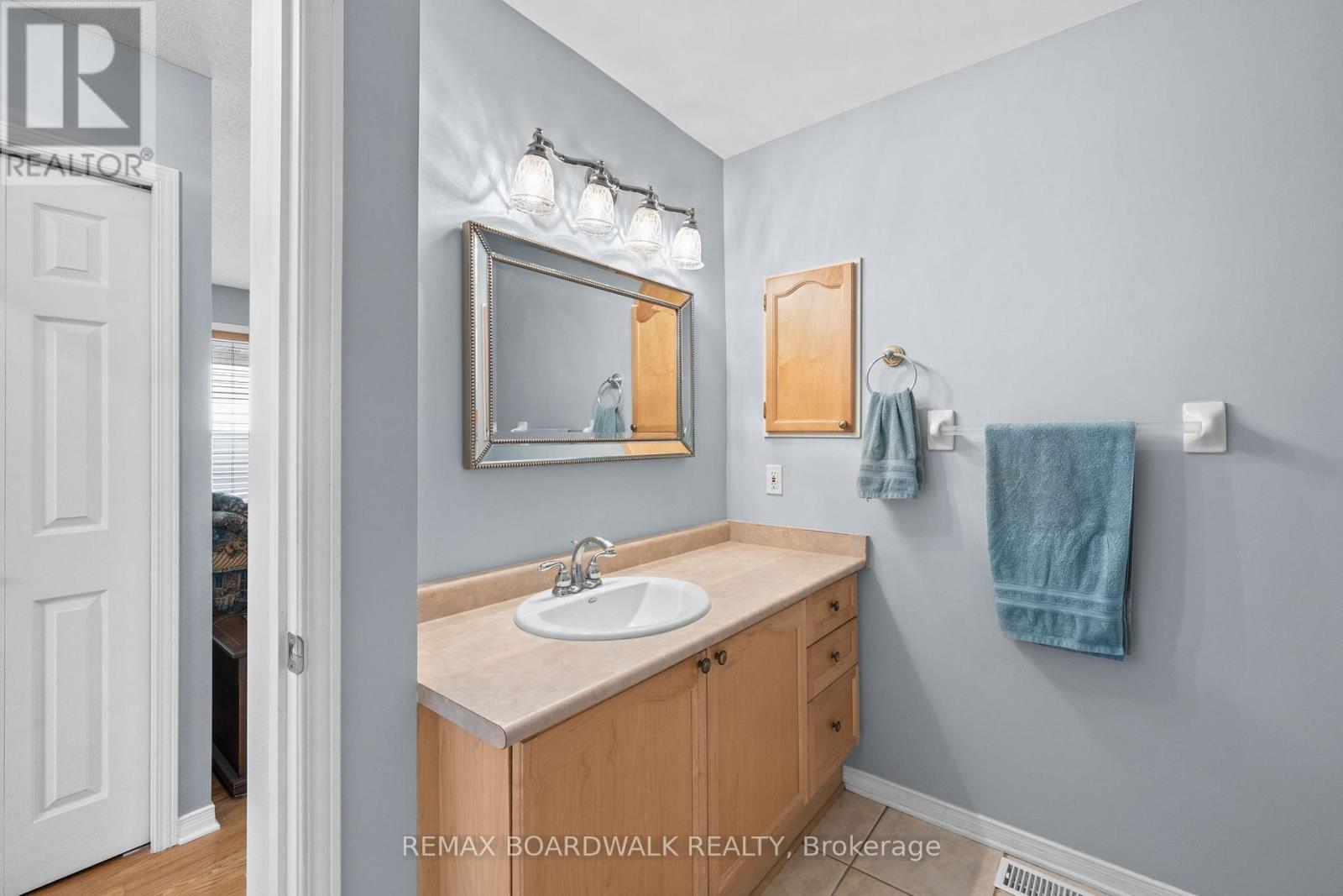 76 Boulder Way, Ottawa, Ontario  K2J 4R5 - Photo 15 - X12797270