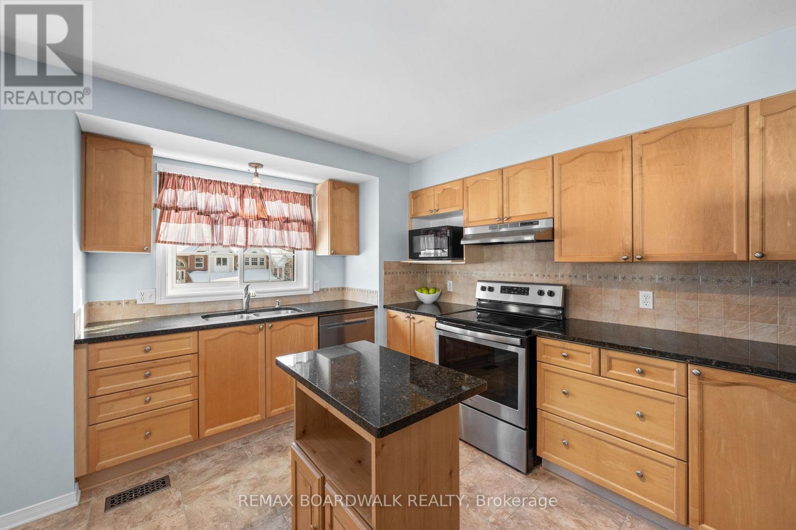 76 Boulder Way, Ottawa, Ontario  K2J 4R5 - Photo 5 - X12797270