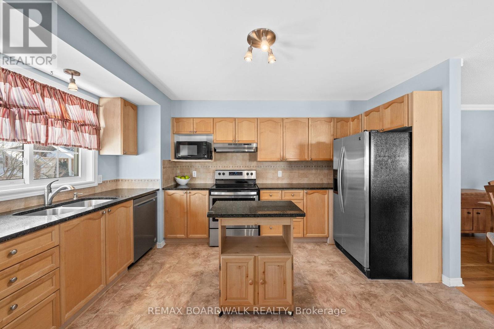 76 Boulder Way, Ottawa, Ontario  K2J 4R5 - Photo 6 - X12797270