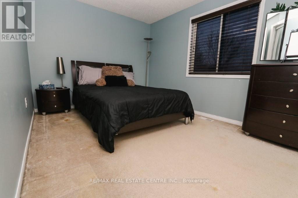 15 Gees Way, Cambridge, Ontario  N3C 4M5 - Photo 17 - X12797144