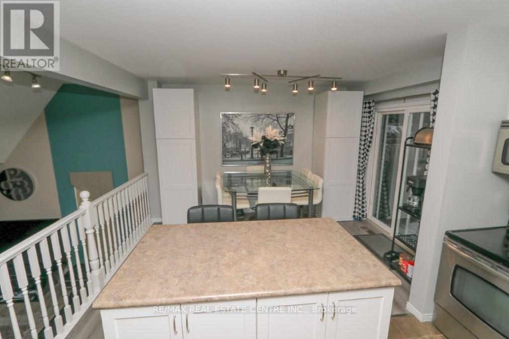 15 Gees Way, Cambridge, Ontario  N3C 4M5 - Photo 7 - X12797144