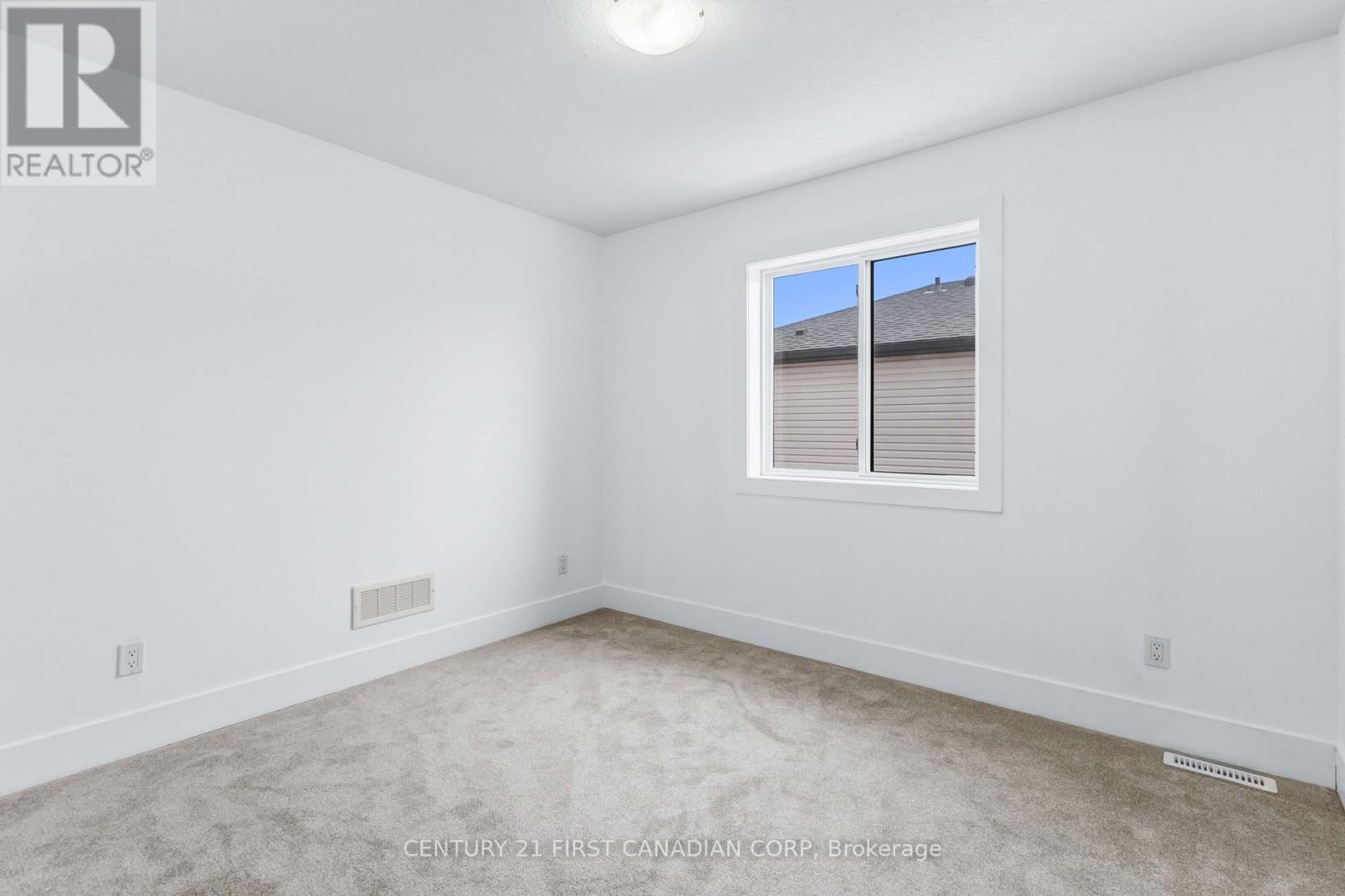 6956 Raleigh Boulevard, London South, Ontario  N6P 0E4 - Photo 30 - X12797218