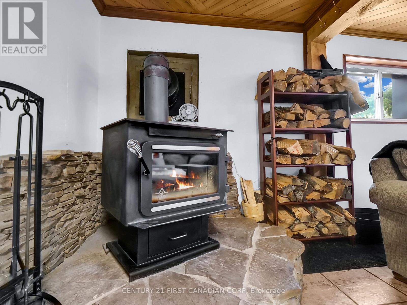 13660 Longwoods Road, Chatham-Kent, Ontario  N0P 2K0 - Photo 22 - X12797256