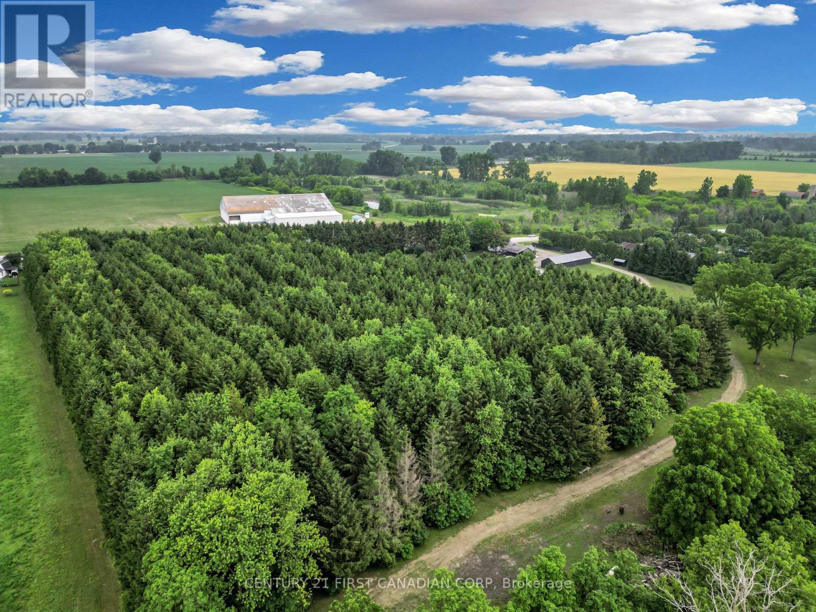 13660 Longwoods Road, Chatham-Kent, Ontario  N0P 2K0 - Photo 3 - X12797256