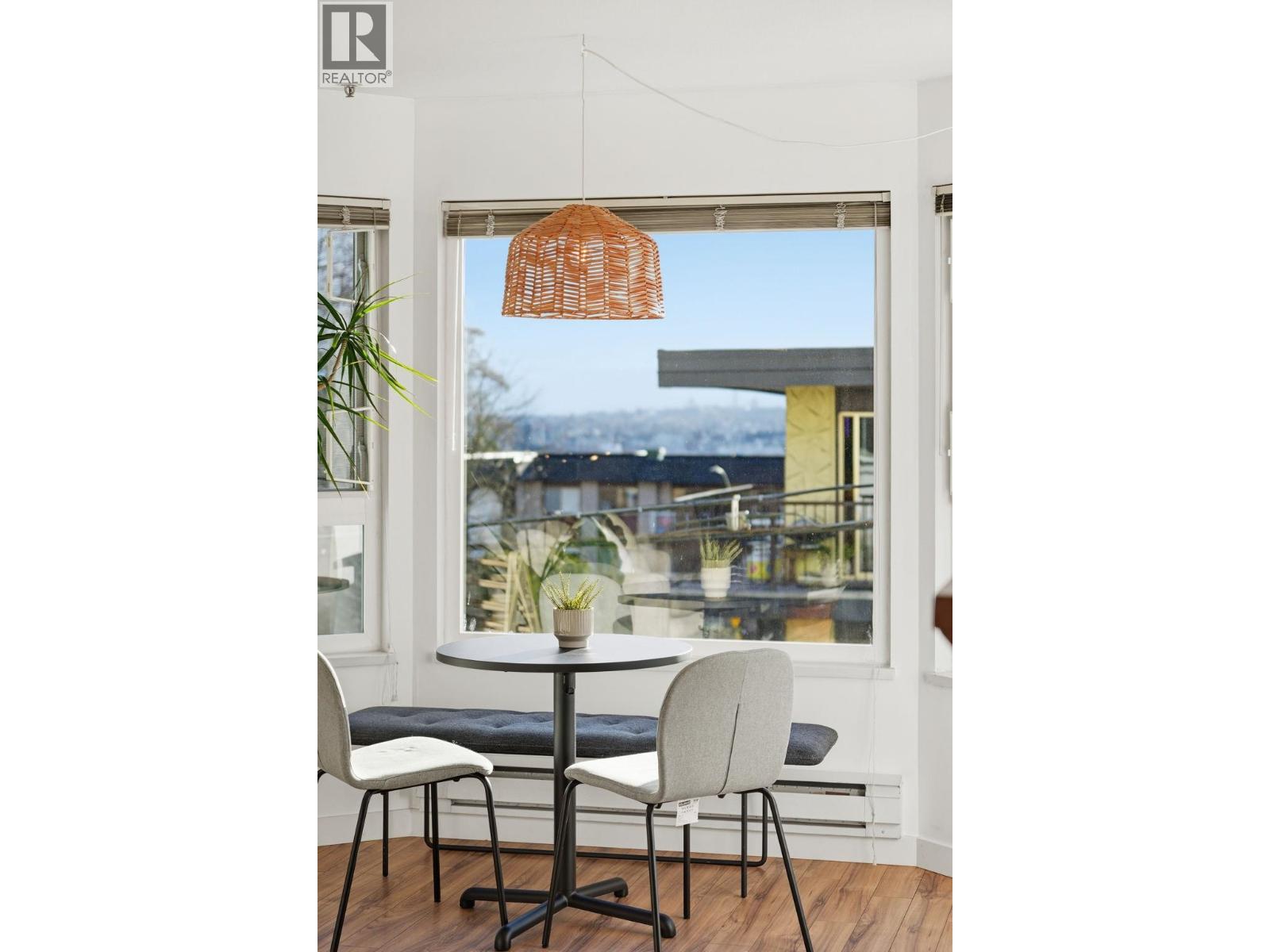 204 315 E 3rd Street, North Vancouver, British Columbia  V7L 1G1 - Photo 6 - R3090951