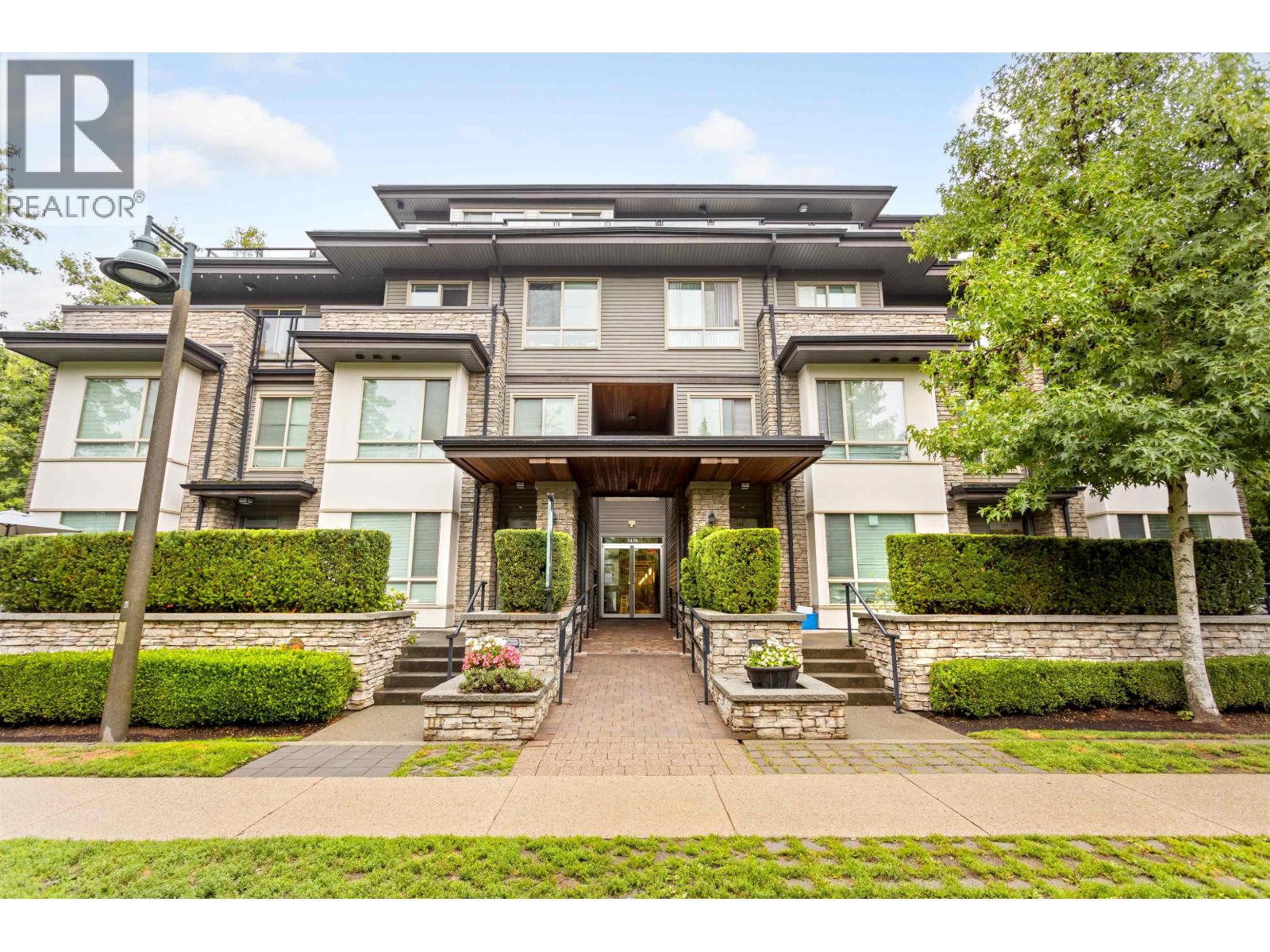 420 7478 Byrnepark Walk, Burnaby, British Columbia  V3N 0B5 - Photo 2 - R3090956