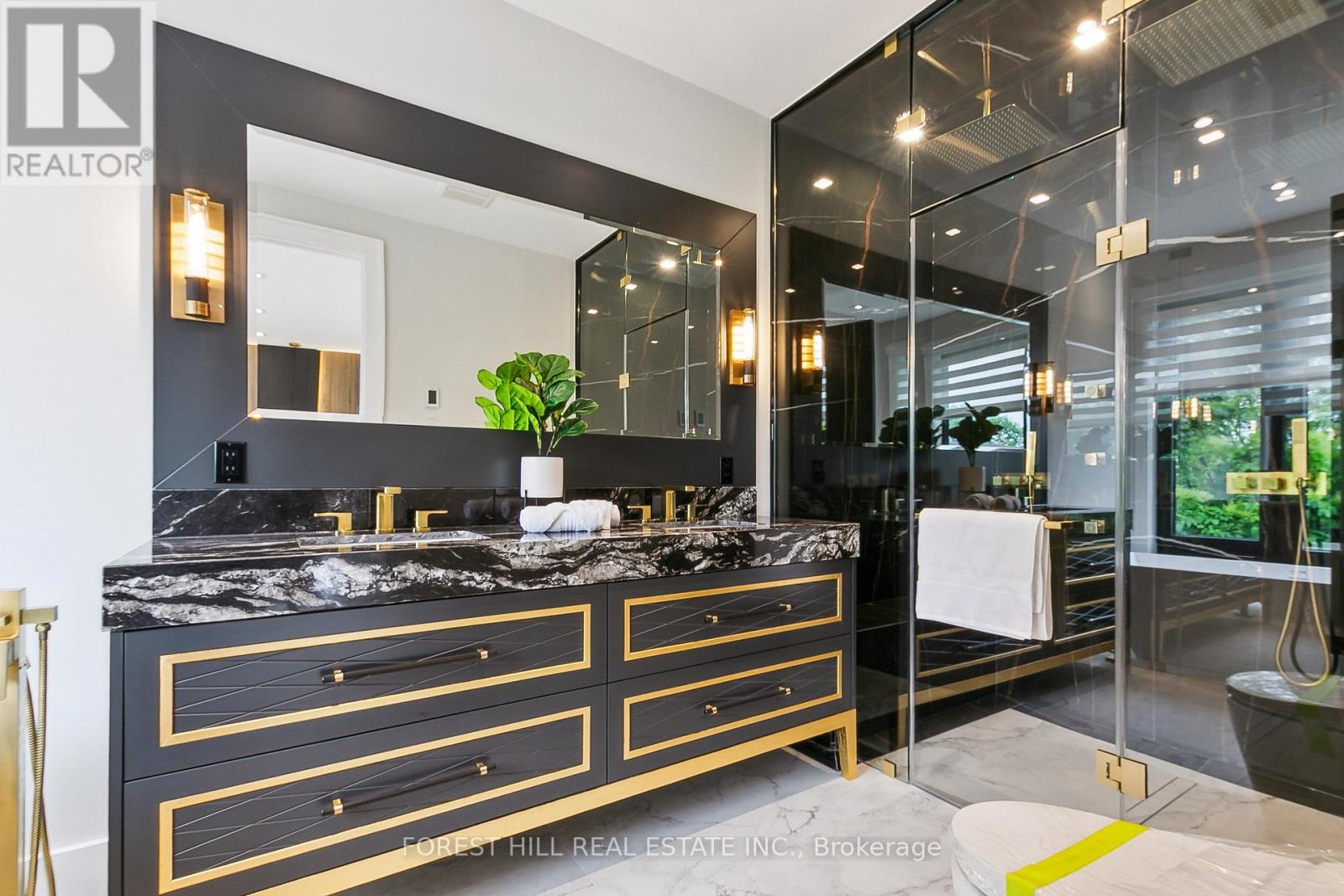 12 Otter Crescent, Toronto, Ontario  M5N 2W2 - Photo 21 - C12797134