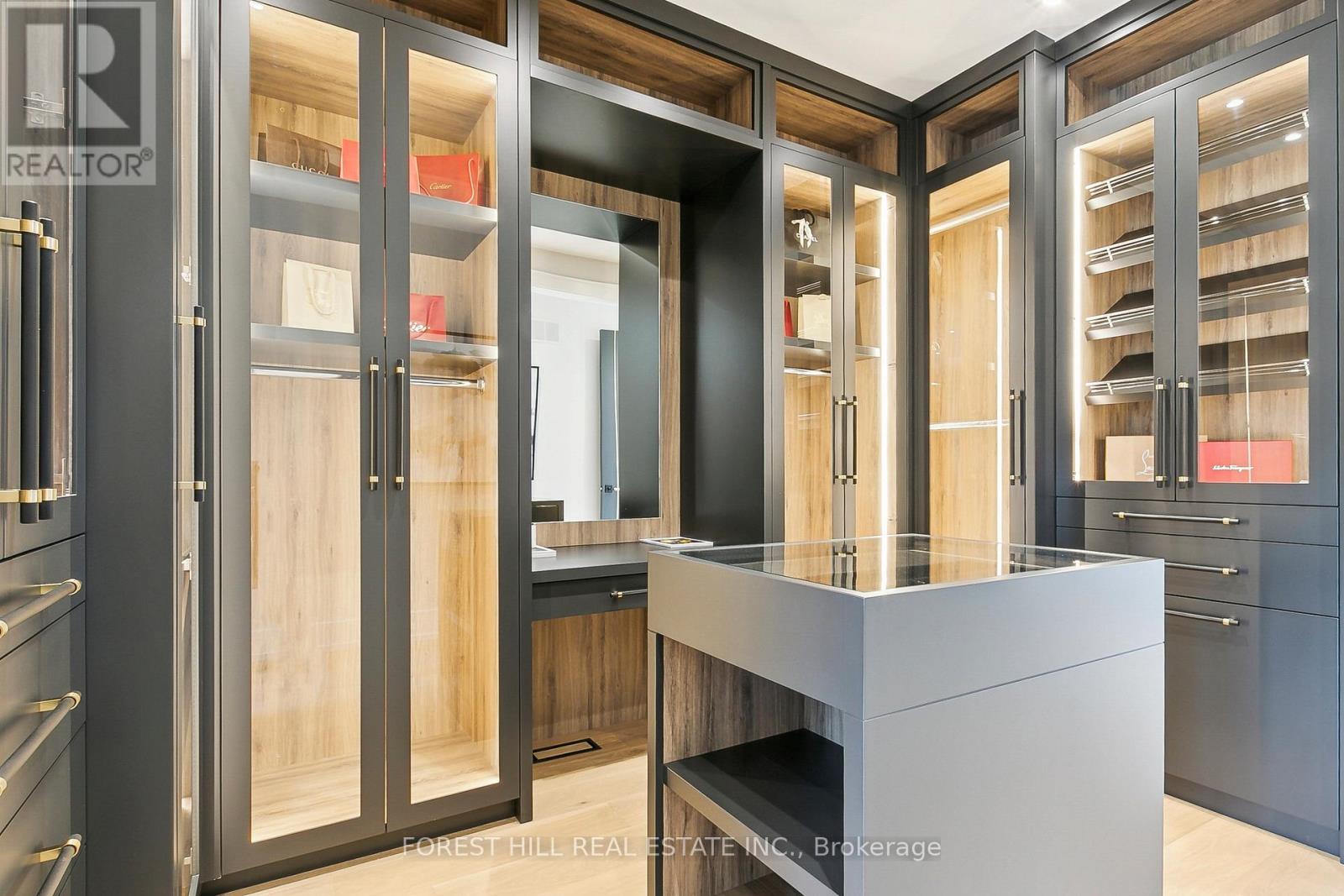 12 Otter Crescent, Toronto, Ontario  M5N 2W2 - Photo 22 - C12797134