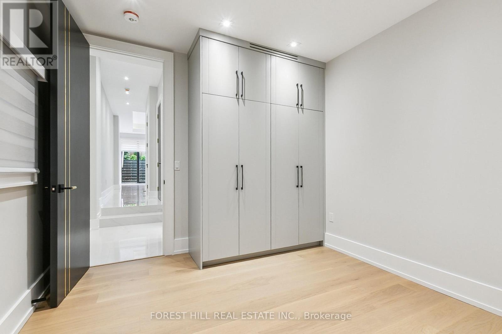 12 Otter Crescent, Toronto, Ontario  M5N 2W2 - Photo 33 - C12797134