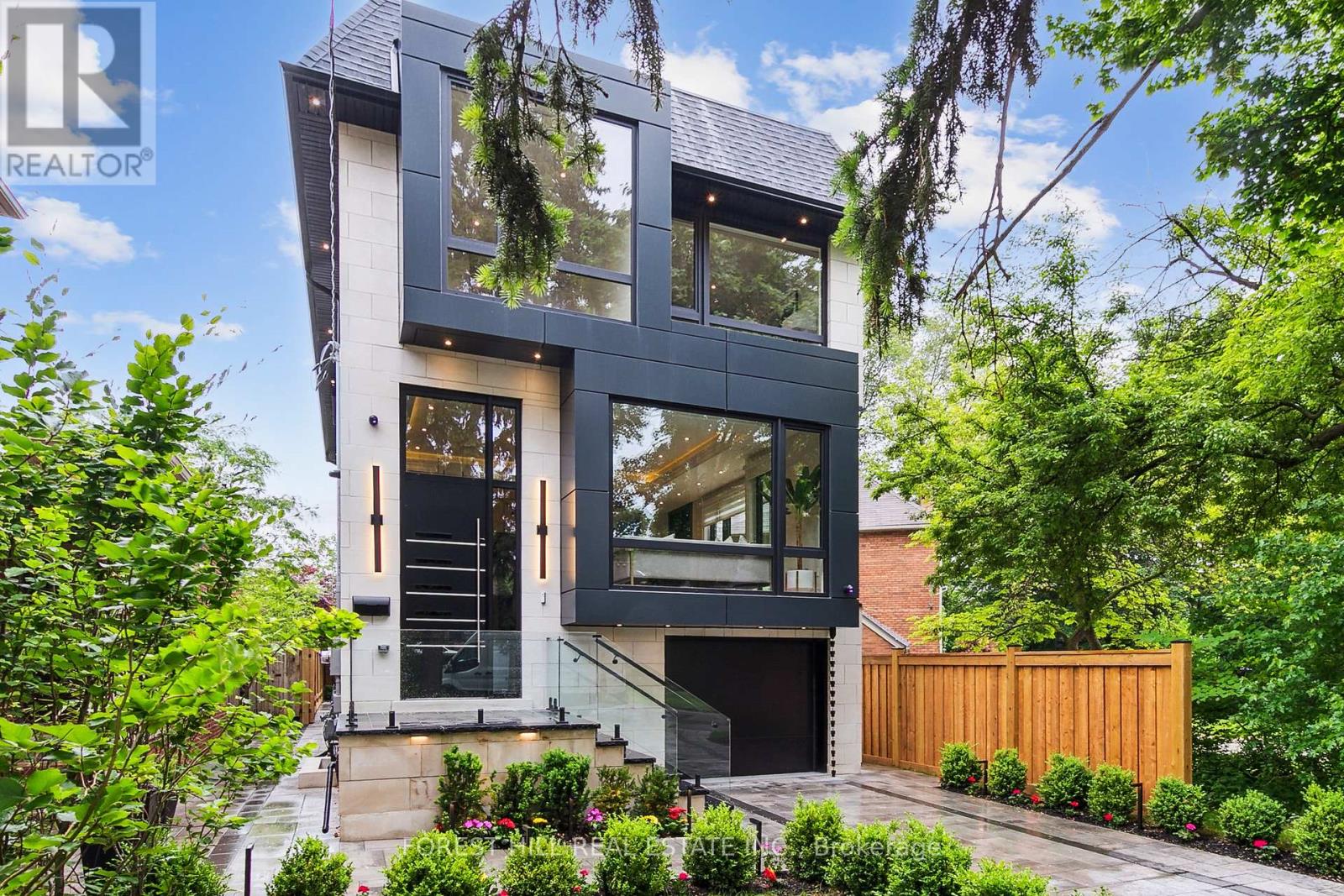 12 Otter Crescent, Toronto, Ontario  M5N 2W2 - Photo 35 - C12797134