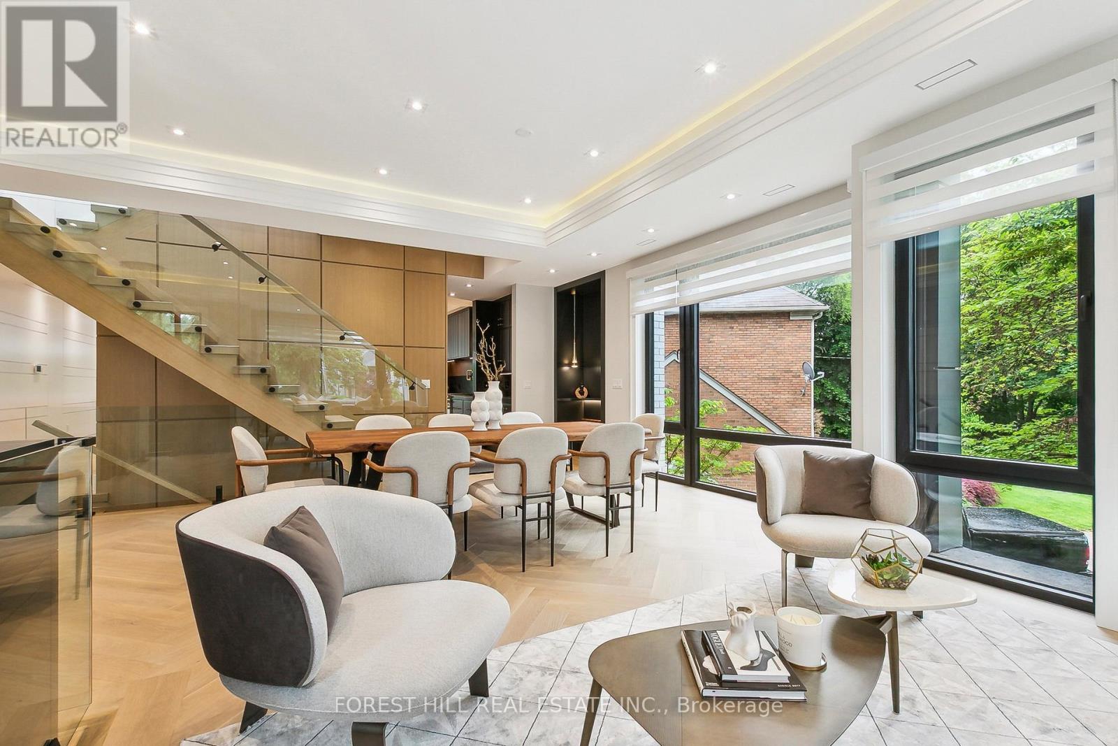 12 Otter Crescent, Toronto, Ontario  M5N 2W2 - Photo 5 - C12797134