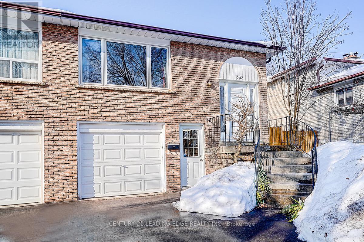 363 Apache Trail, Toronto, Ontario  M2H 2W6 - Photo 1 - C12797168