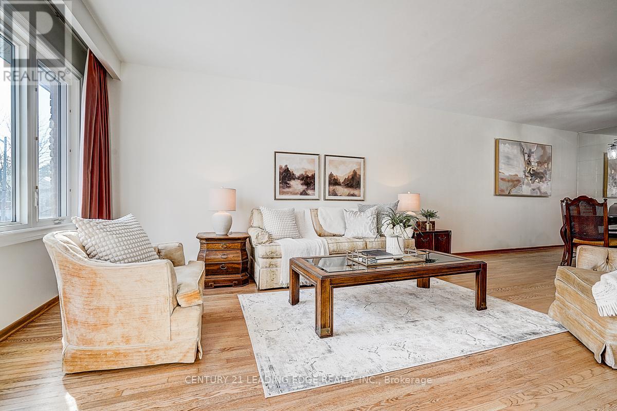 363 Apache Trail, Toronto, Ontario  M2H 2W6 - Photo 4 - C12797168