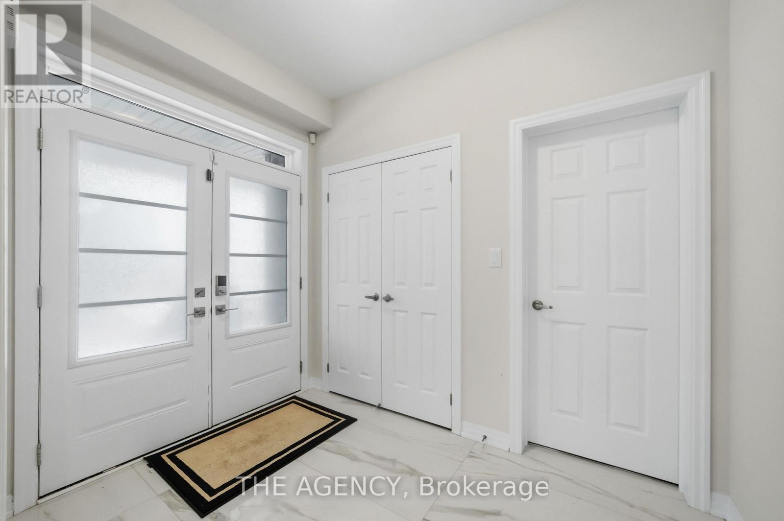 134 Flood Avenue, Clarington, Ontario  L1B 0W6 - Photo 4 - E12797136