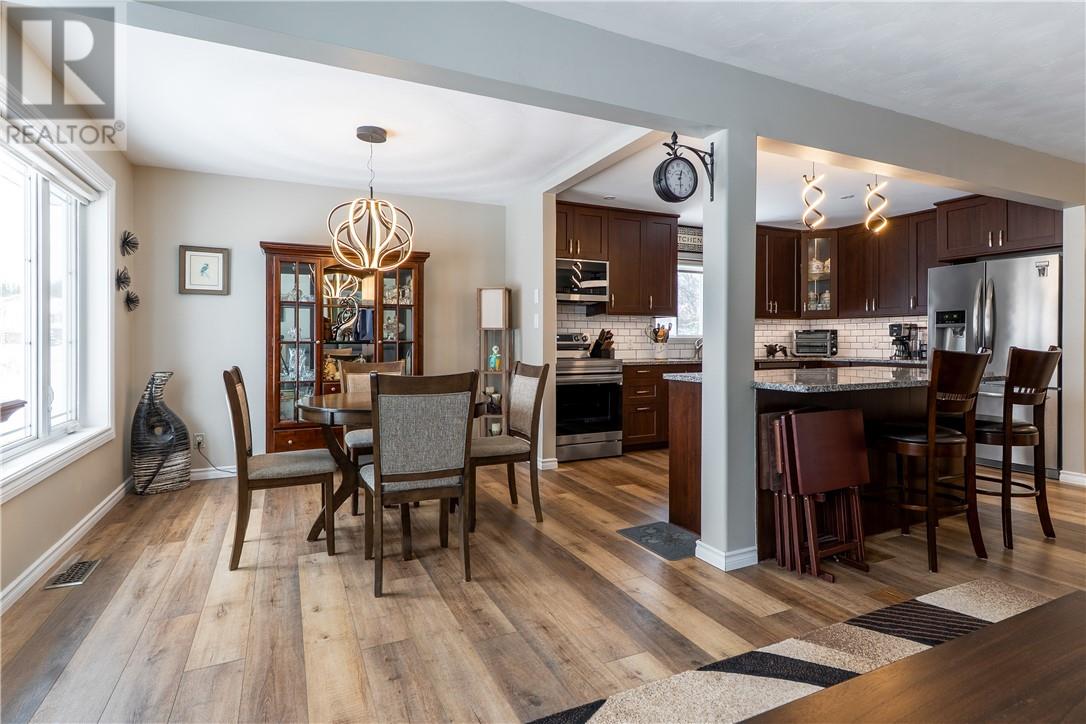 162 Ellsmere Drive, Garson, Ontario  P3L 1H4 - Photo 5 - 2126478