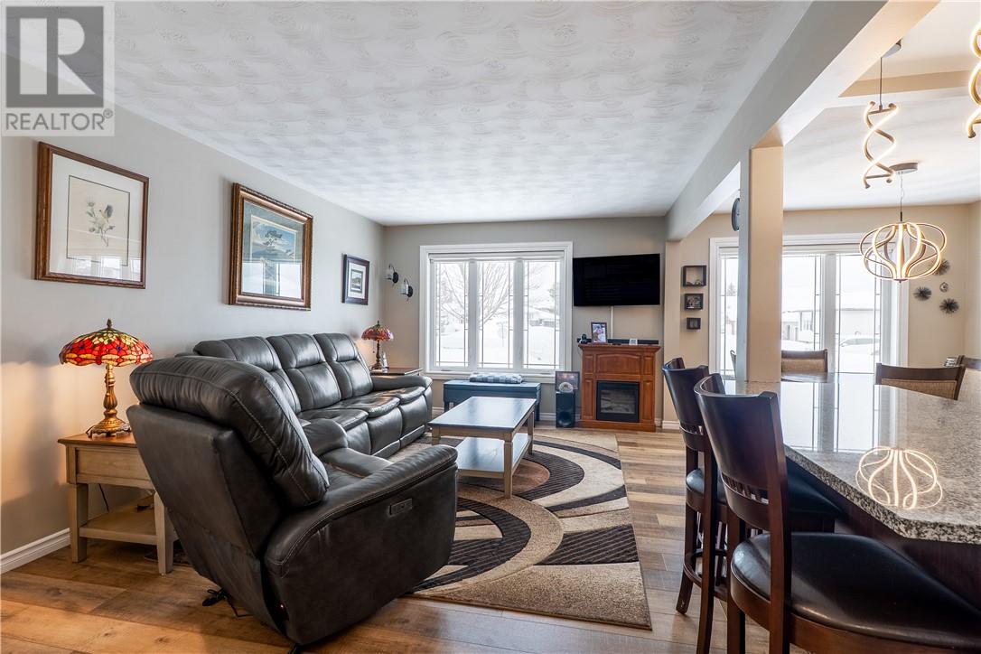 162 Ellsmere Drive, Garson, Ontario  P3L 1H4 - Photo 7 - 2126478