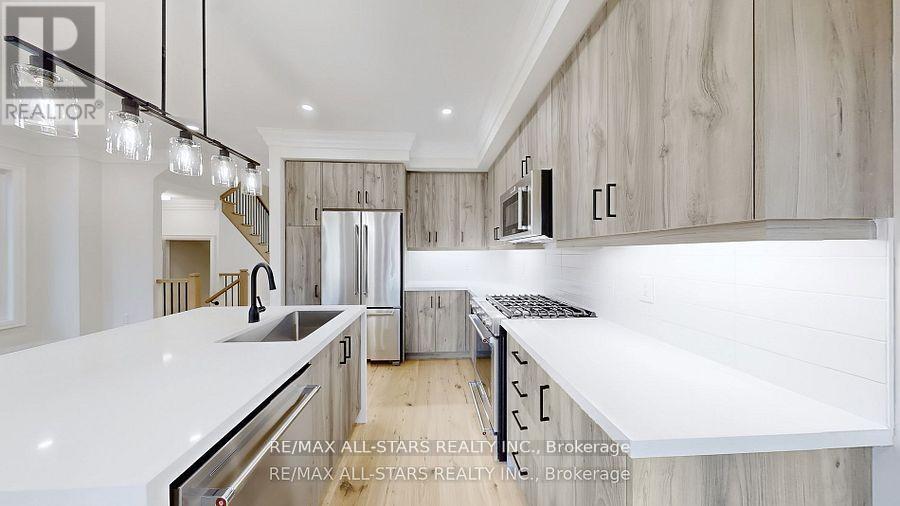 48 Third Avenue S, Uxbridge, Ontario  L9P 1K5 - Photo 11 - N12797110