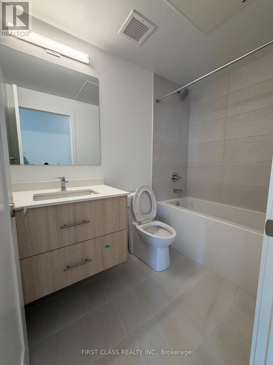 B905 - 9751 Markham Road, Markham, Ontario  L6E 0W3 - Photo 4 - N12797166