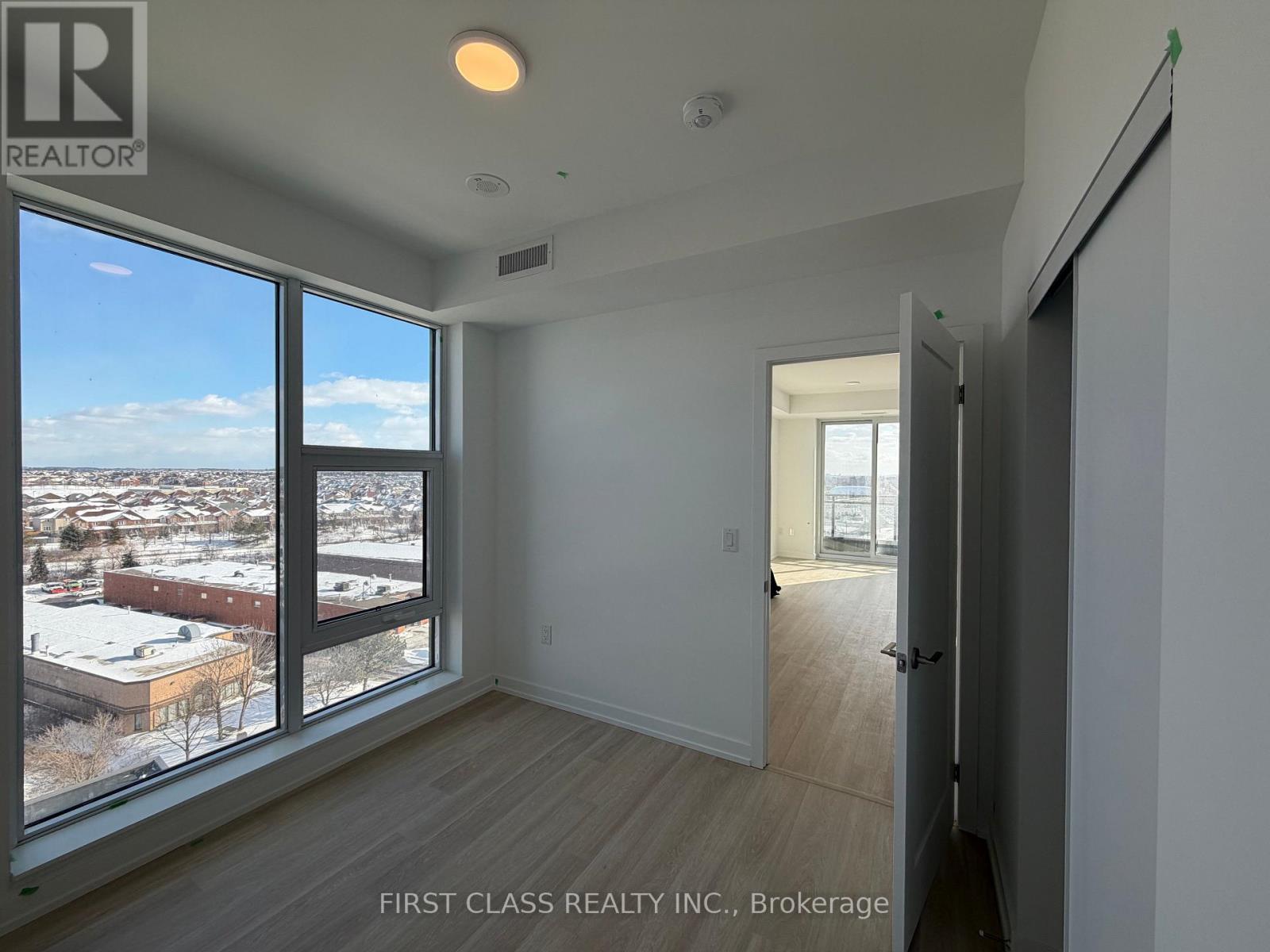 B905 - 9751 Markham Road, Markham, Ontario  L6E 0W3 - Photo 8 - N12797166