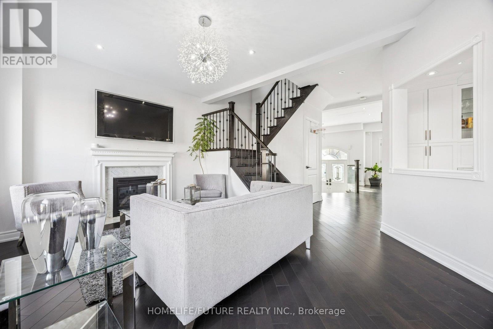 11 Pietro Drive, Vaughan (Vellore Village), Ontario  L6A 3K5 - Photo 11 - N12797186