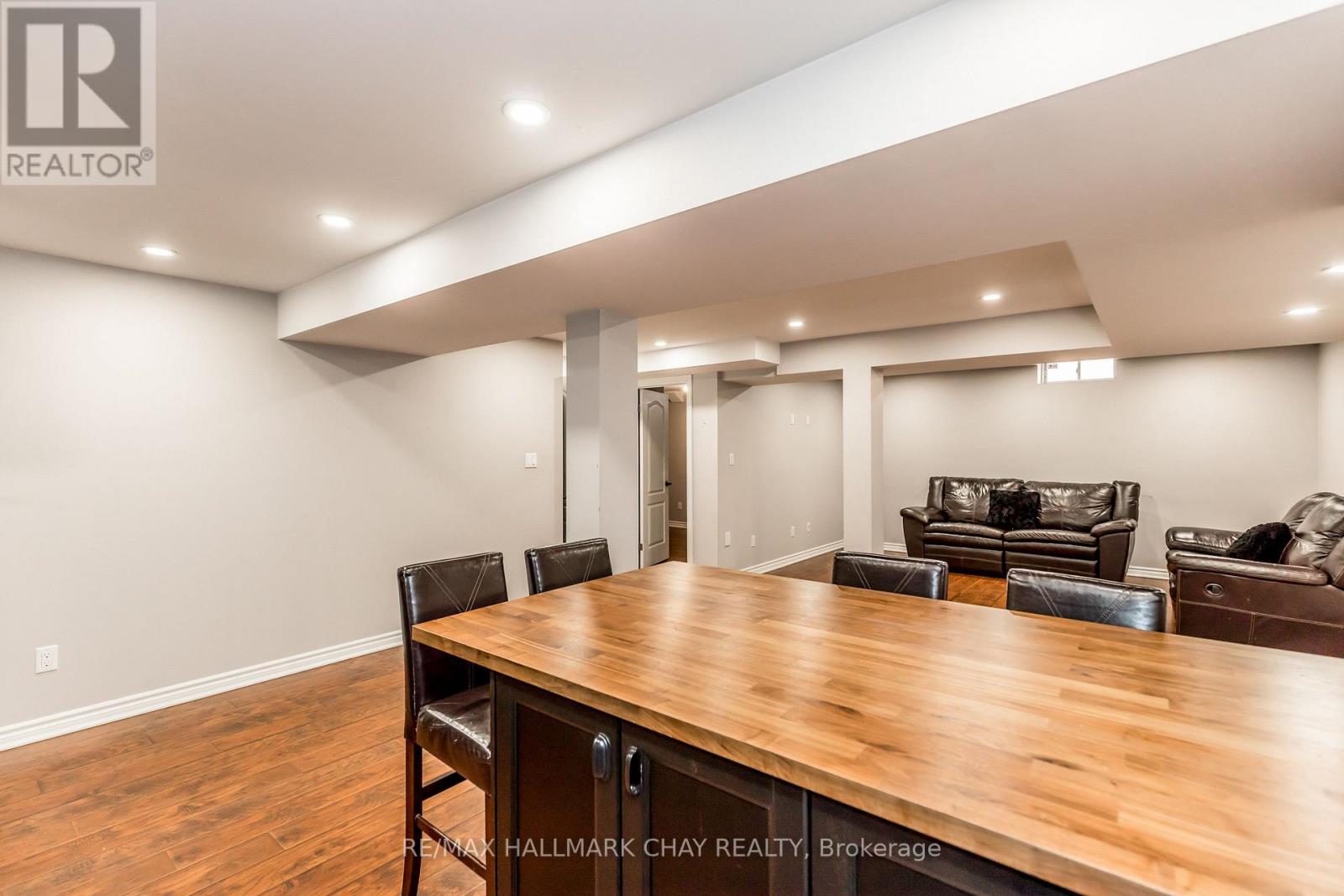 Lower - 160 Golden Gate Circle, Vaughan (Sonoma Heights), Ontario  L4H 1N6 - Photo 15 - N12797238