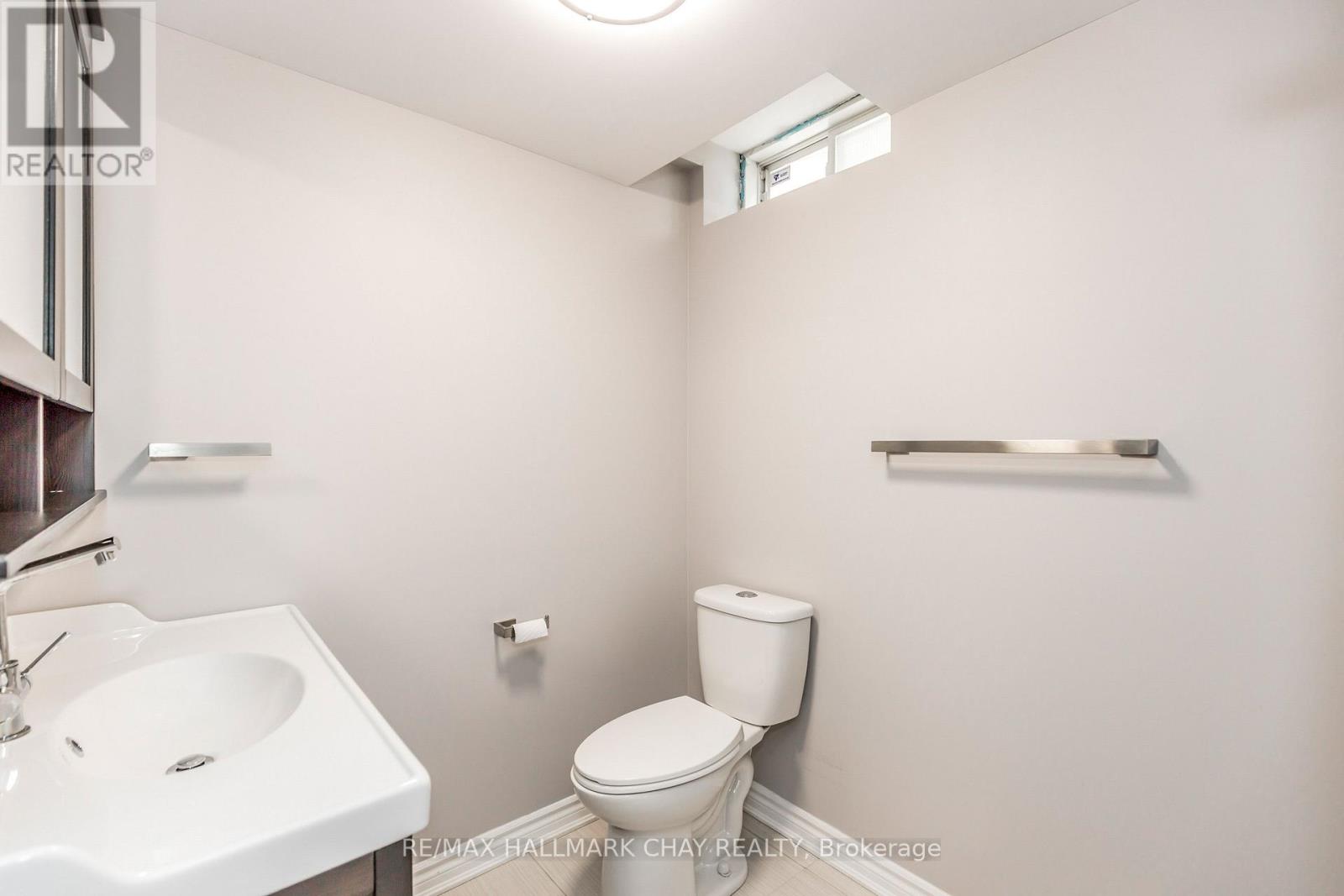 Lower - 160 Golden Gate Circle, Vaughan (Sonoma Heights), Ontario  L4H 1N6 - Photo 24 - N12797238