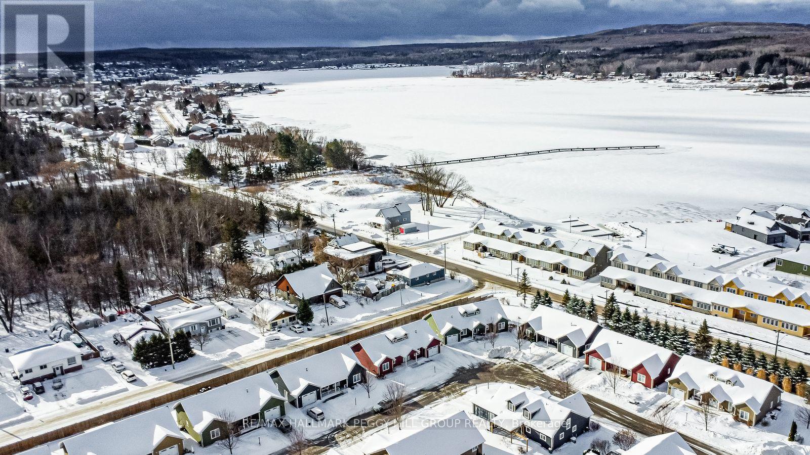 10 Grew Crescent, Penetanguishene, Ontario  L9M 0A4 - Photo 16 - S12797200